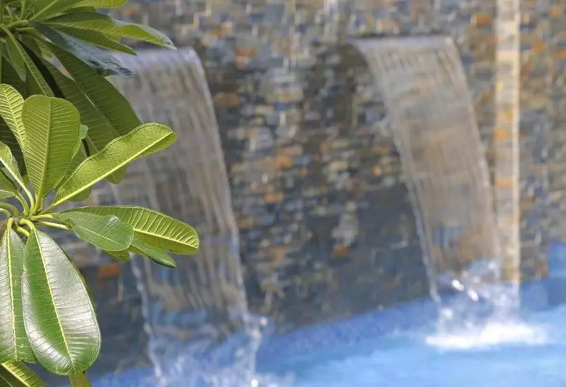 The Palms Denarau Fiji