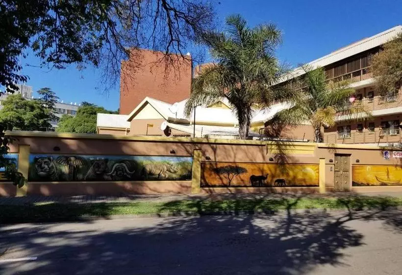 ユースホステル Chisam Guest Lodge Pty Ltd