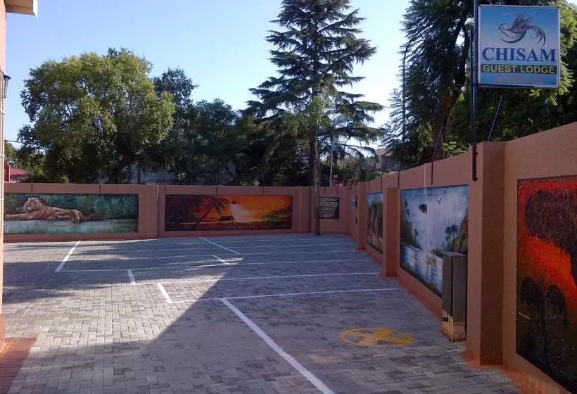 ユースホステル Chisam Guest Lodge Pty Ltd