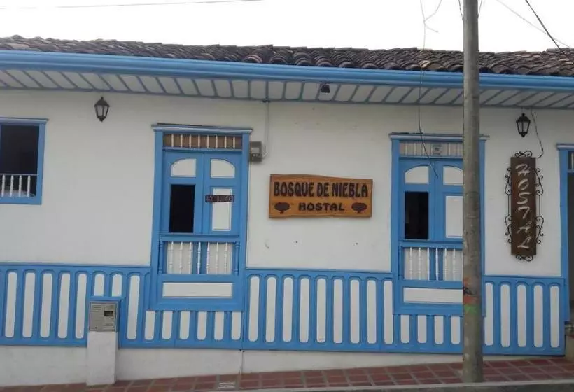ユースホステル Hostal Bosque De Niebla