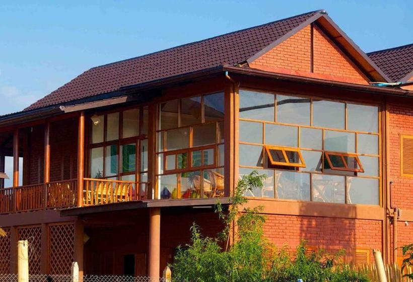 هتل Pindaya Farm House