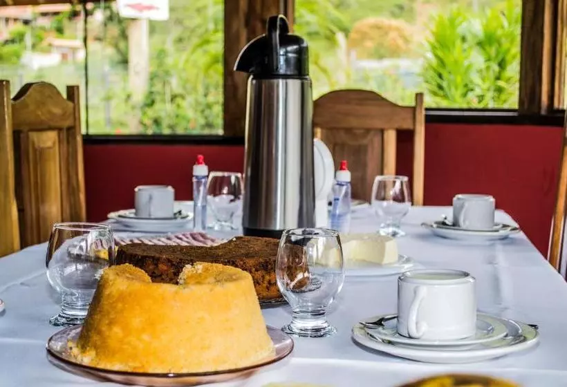 Majatalo Pousada Chalés Vista Da Serra