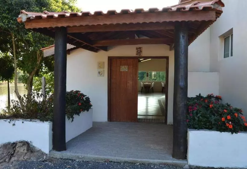 ペンション Pousada Sitio Bom Fim