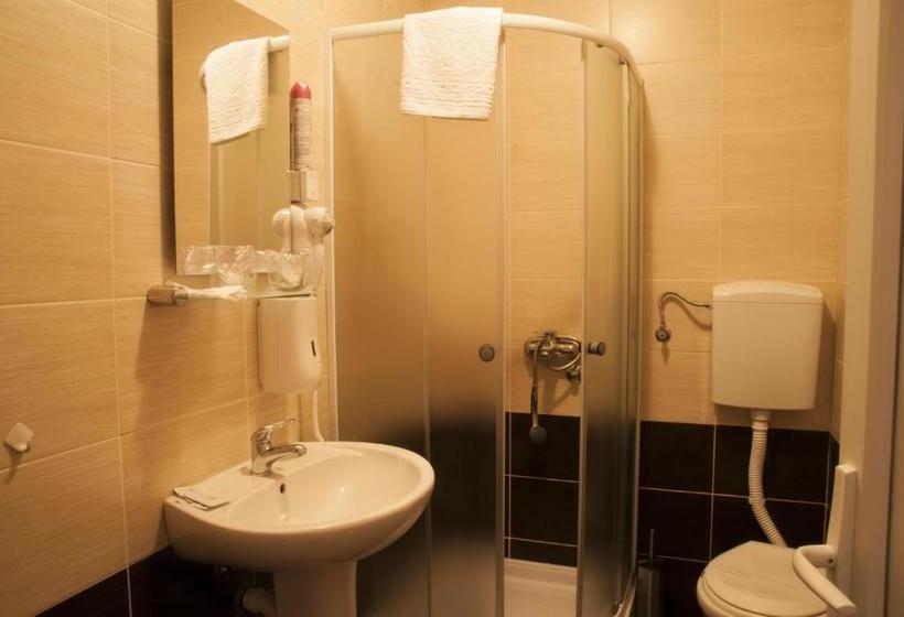 پانسیون Guest House Royal Ii