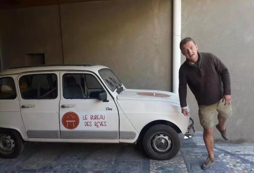 پانسیون Rumi Hotel & Hostel