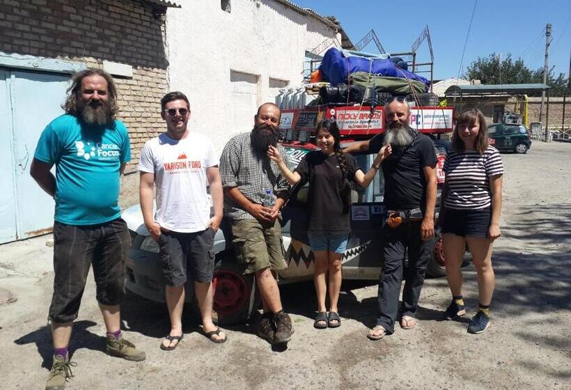 פנסיון Rumi Hotel & Hostel