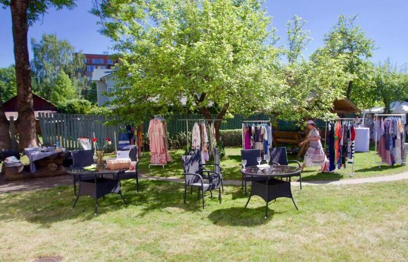 پانسیون Villa Meri