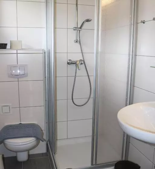 ペンション Weingut & Gästehaus Dombi Weiss