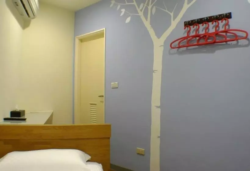 هاستل 澎湖百慶旅店 L 電梯