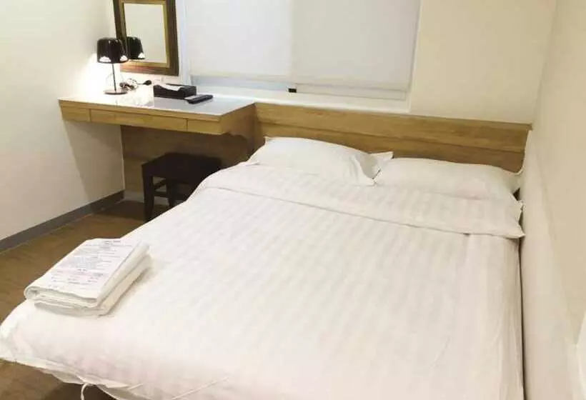 هاستل 澎湖百慶旅店 L 電梯