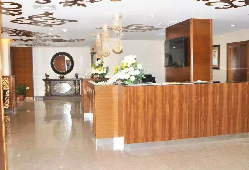 Dream Inn Hotel And Suites
