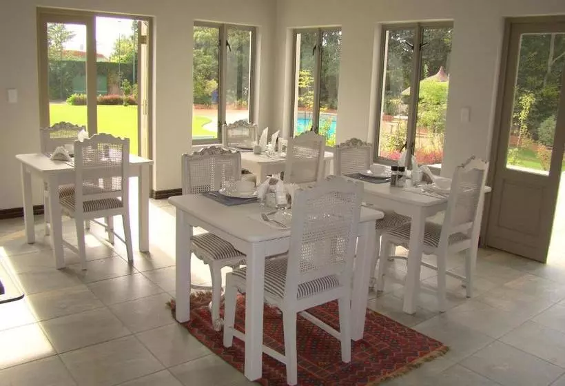 ペンション Bergliot Guest House