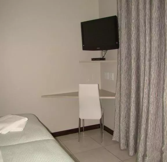 ペンション Bergliot Guest House