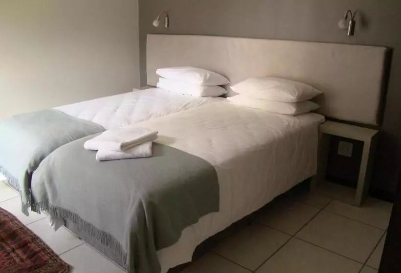 ペンション Bergliot Guest House
