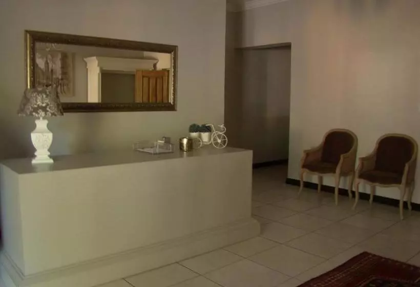 ペンション Bergliot Guest House