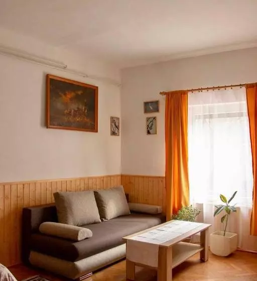 ペンション Hajdu Lovasudvar Hortobágy