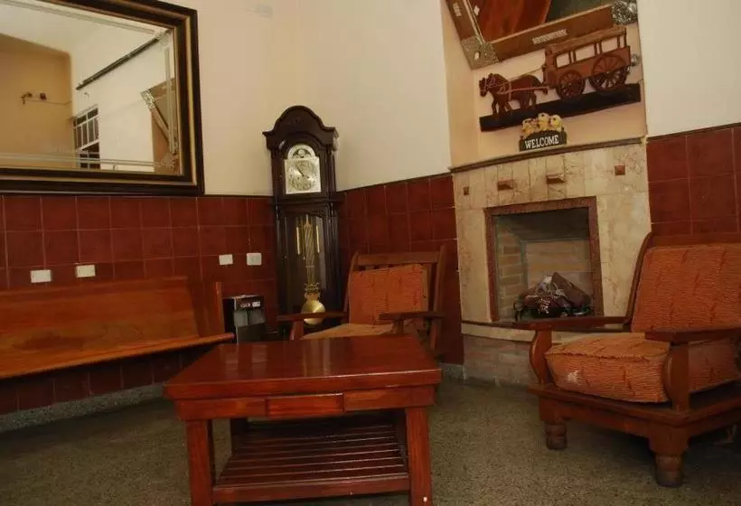 ペンション Hostal Las Carretas