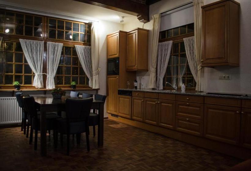 הוסטל Herberg Erve Kots Logement