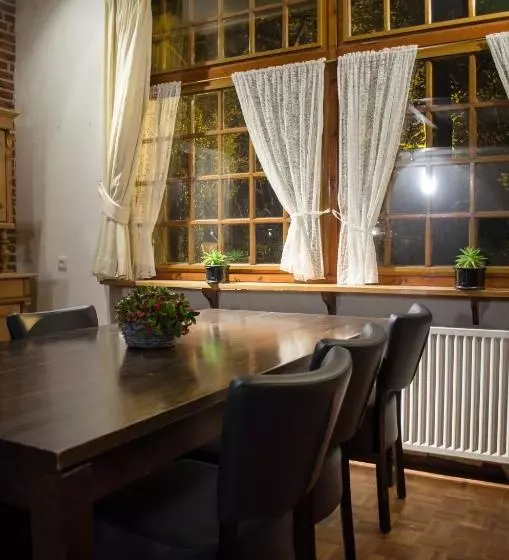 ユースホステル Herberg Erve Kots Logement