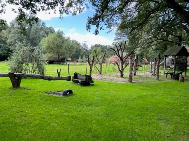 הוסטל Herberg Erve Kots Logement