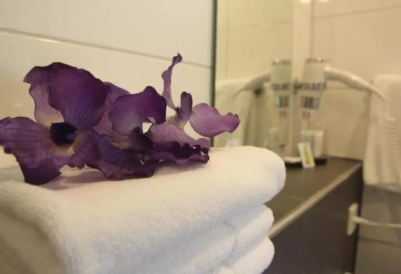 ユースホステル Herberg Erve Kots Logement