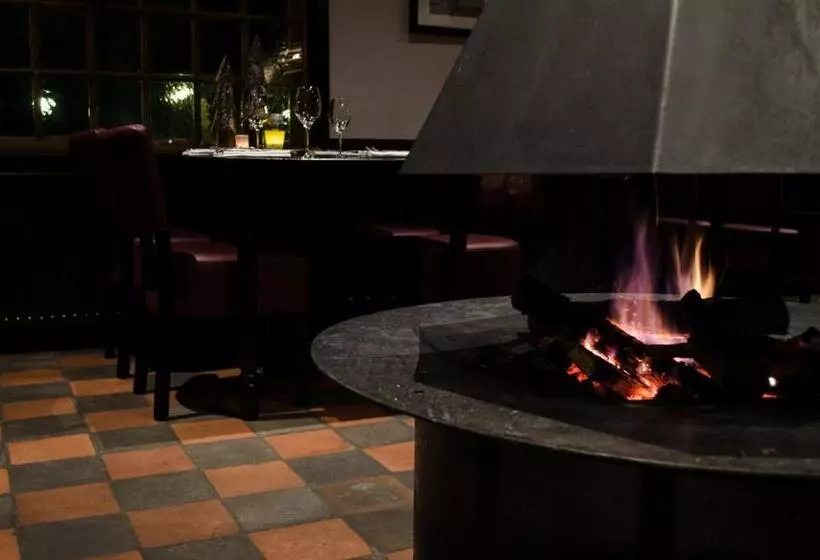 ユースホステル Herberg Erve Kots Logement