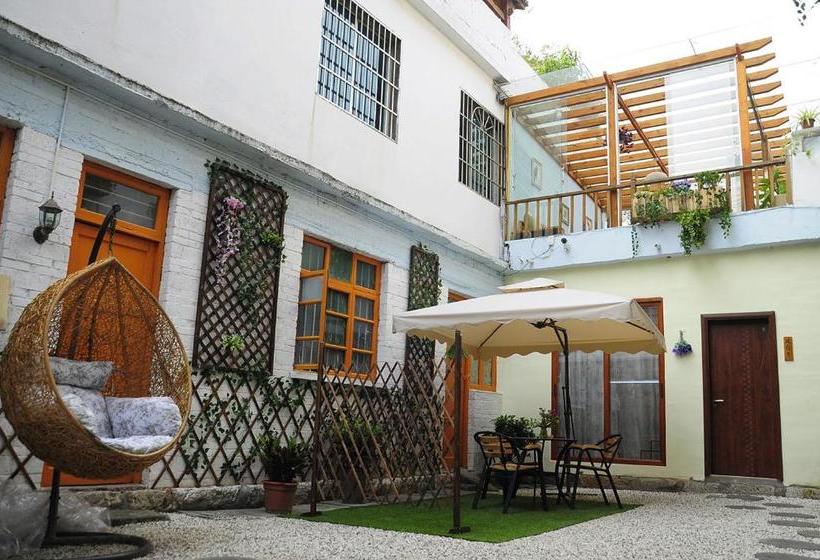 ペンション Dream Garden Inn