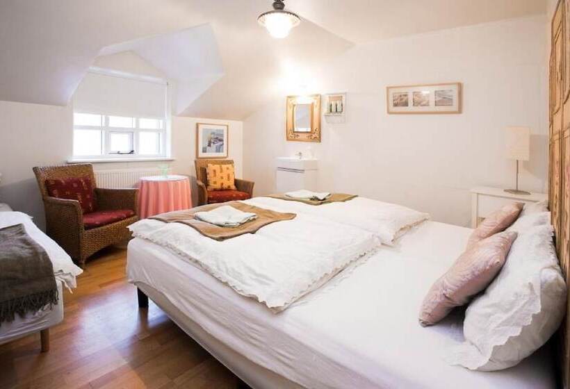 پانسیون Guesthouse Fludir