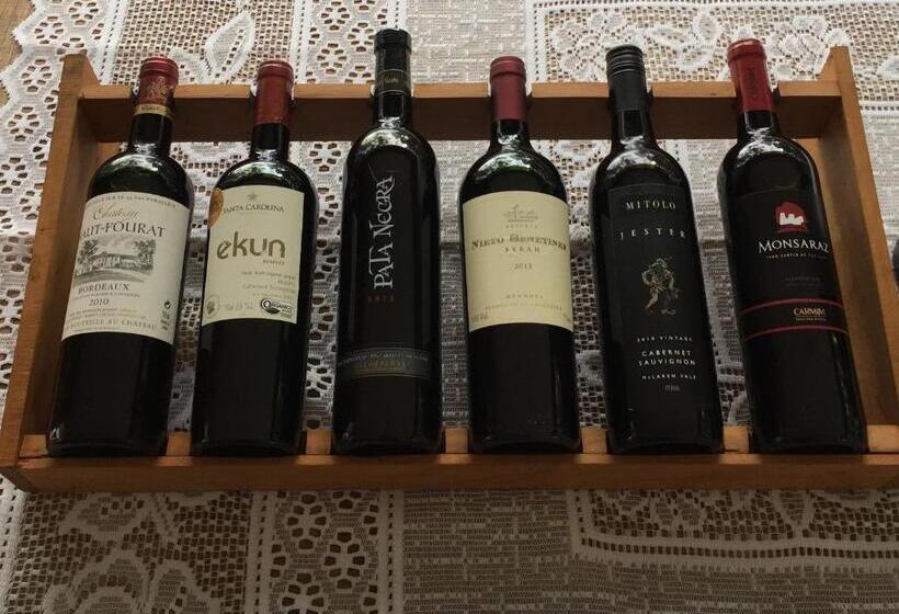 بنسيون La Réserve Suites