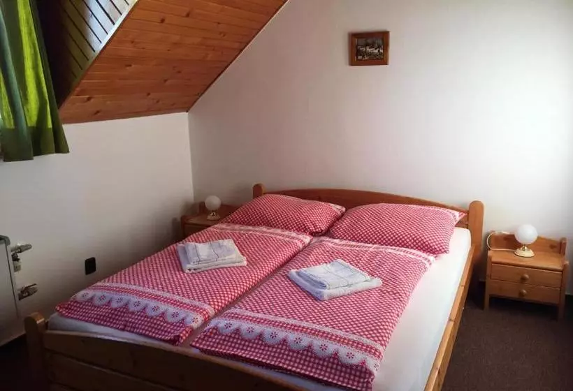 Majatalo Penzion Na Vyhlídce