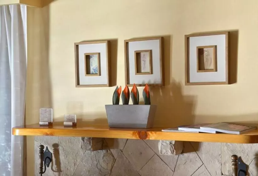 Retkeilymaja Posada La Escondida