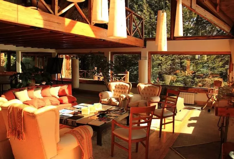 Retkeilymaja Posada La Escondida