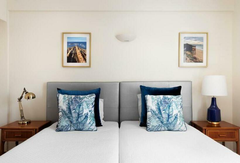 בית מלון כפרי The Blue Bamboo  Duna Parque Group