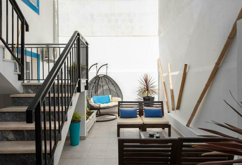 בית מלון כפרי The Blue Bamboo  Duna Parque Group