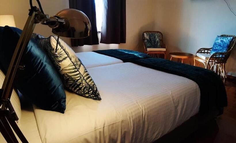 בית מלון כפרי The Blue Bamboo  Duna Parque Group