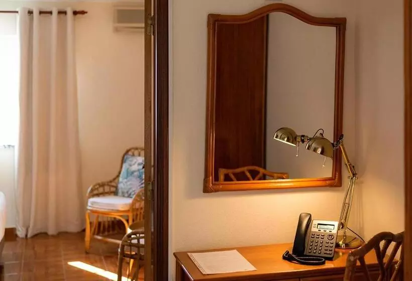 ホテル The Blue Bamboo  Duna Parque Group