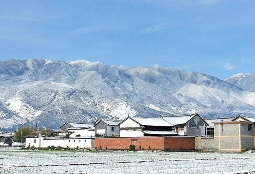 פנסיון Dali Xizhou Ji Yi Si Guest House