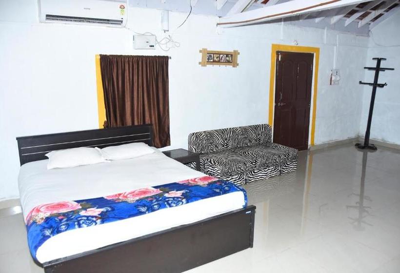 بنسيون Casa Aluizio