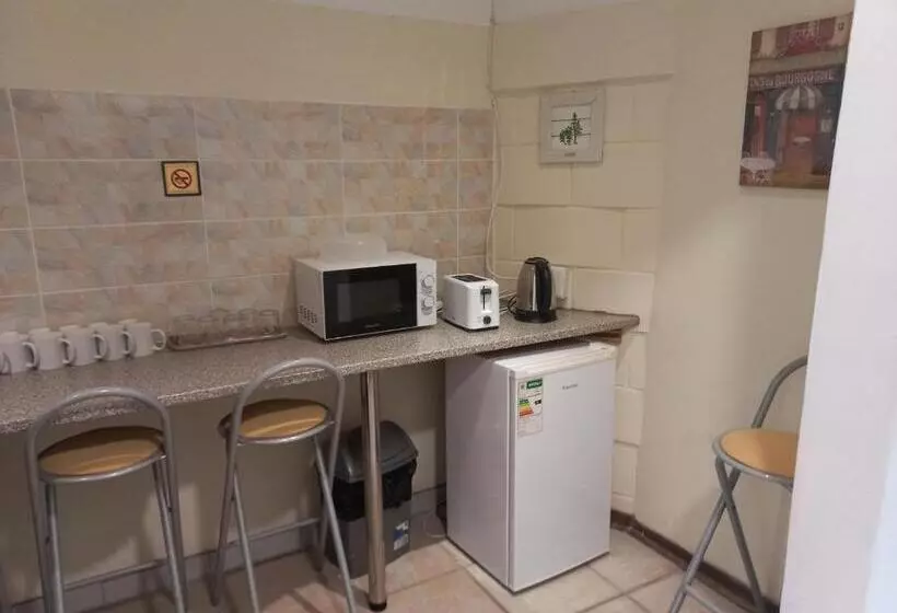 Majatalo Marula Gardens