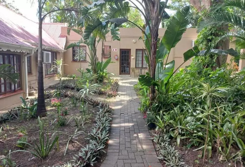 Majatalo Marula Gardens