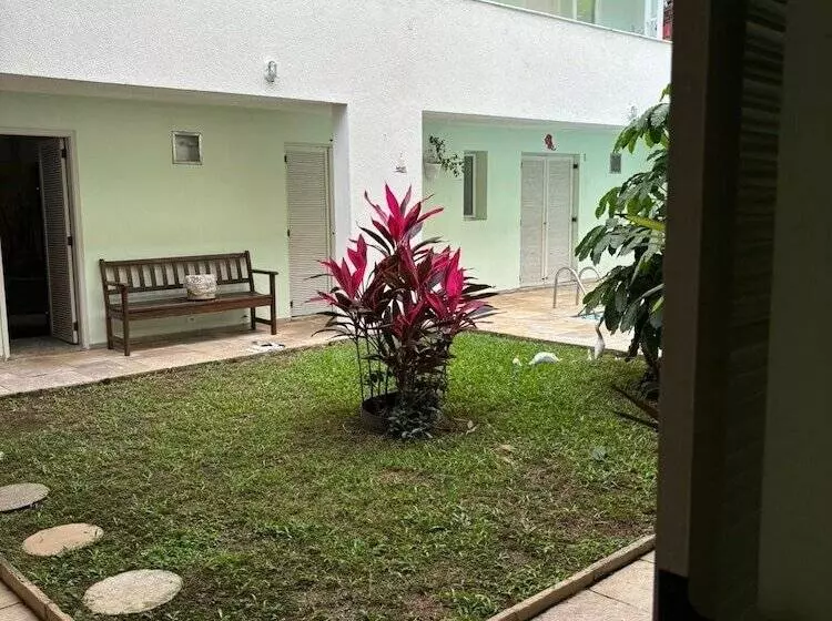 ペンション Pousada Pé Na Areia Guarujá