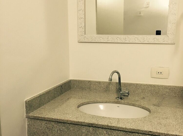 펜션 Pousada Pé Na Areia Guarujá