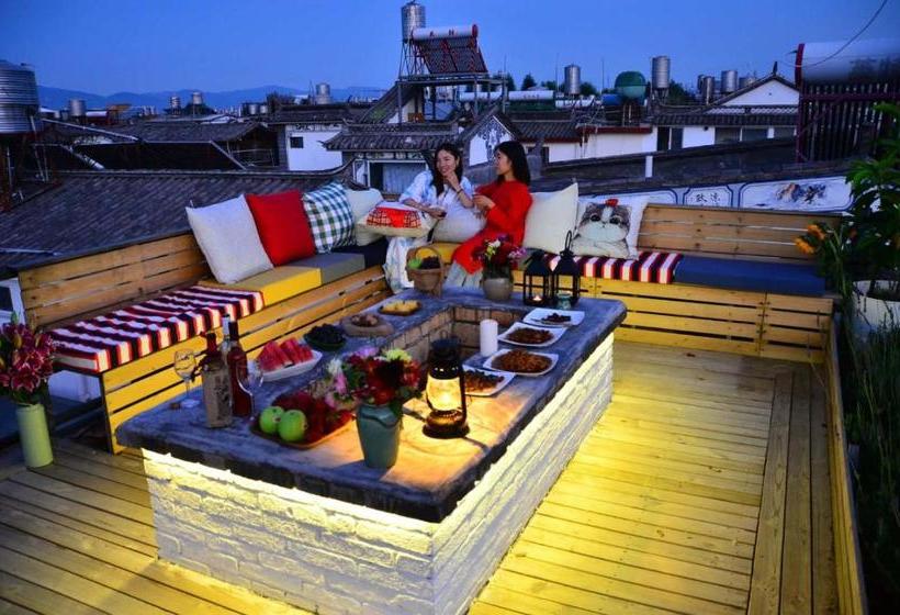 פנסיון Snow King