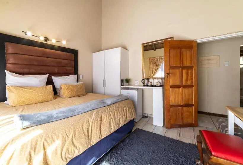 ペンション Thatch Haven Guesthouse