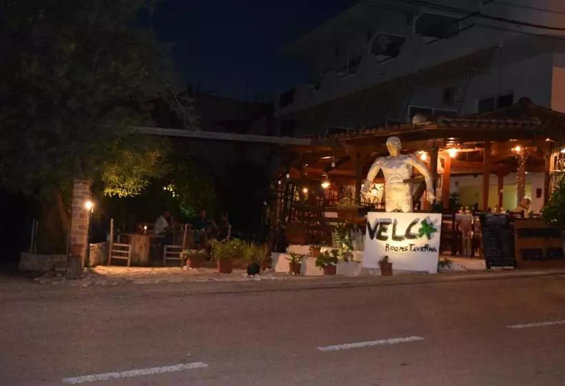 Aamiaismajoitus (B&B) Velco Bb Himara