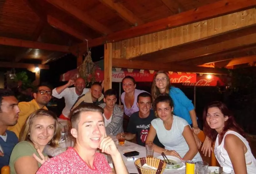 Aamiaismajoitus (B&B) Velco Bb Himara