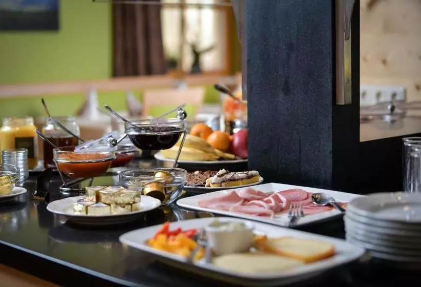 Retkeilymaja Wildwiesenhof