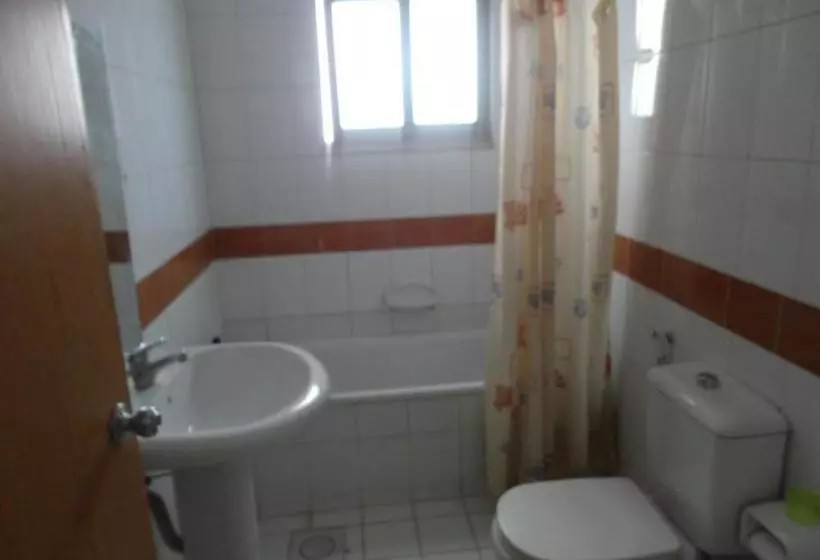 Askadenya Apartments