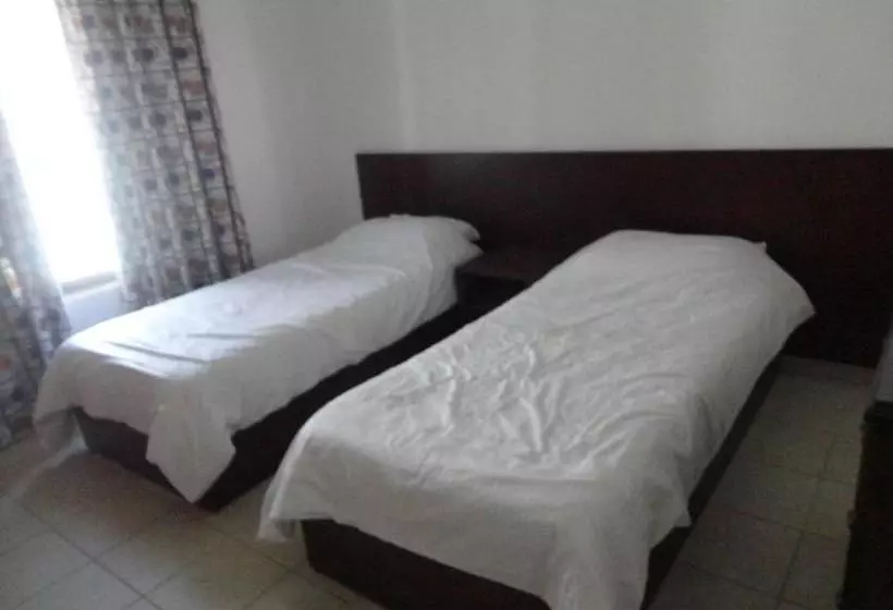 Askadenya Apartments
