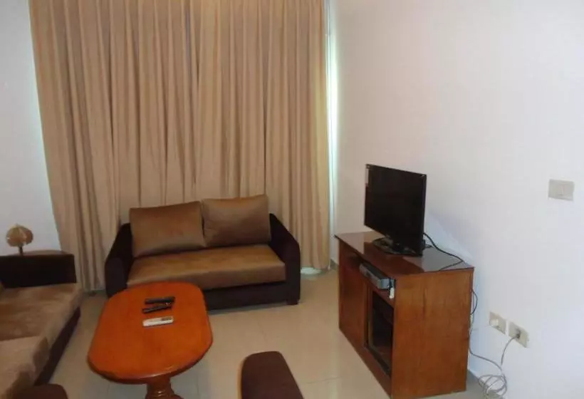 Askadenya Apartments